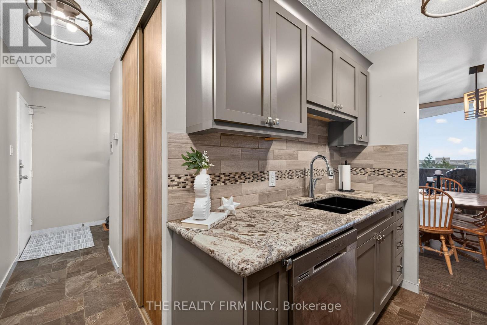 705 - 1103 Jalna Boulevard, London South, Ontario  N6E 2W8 - Photo 11 - X13140684
