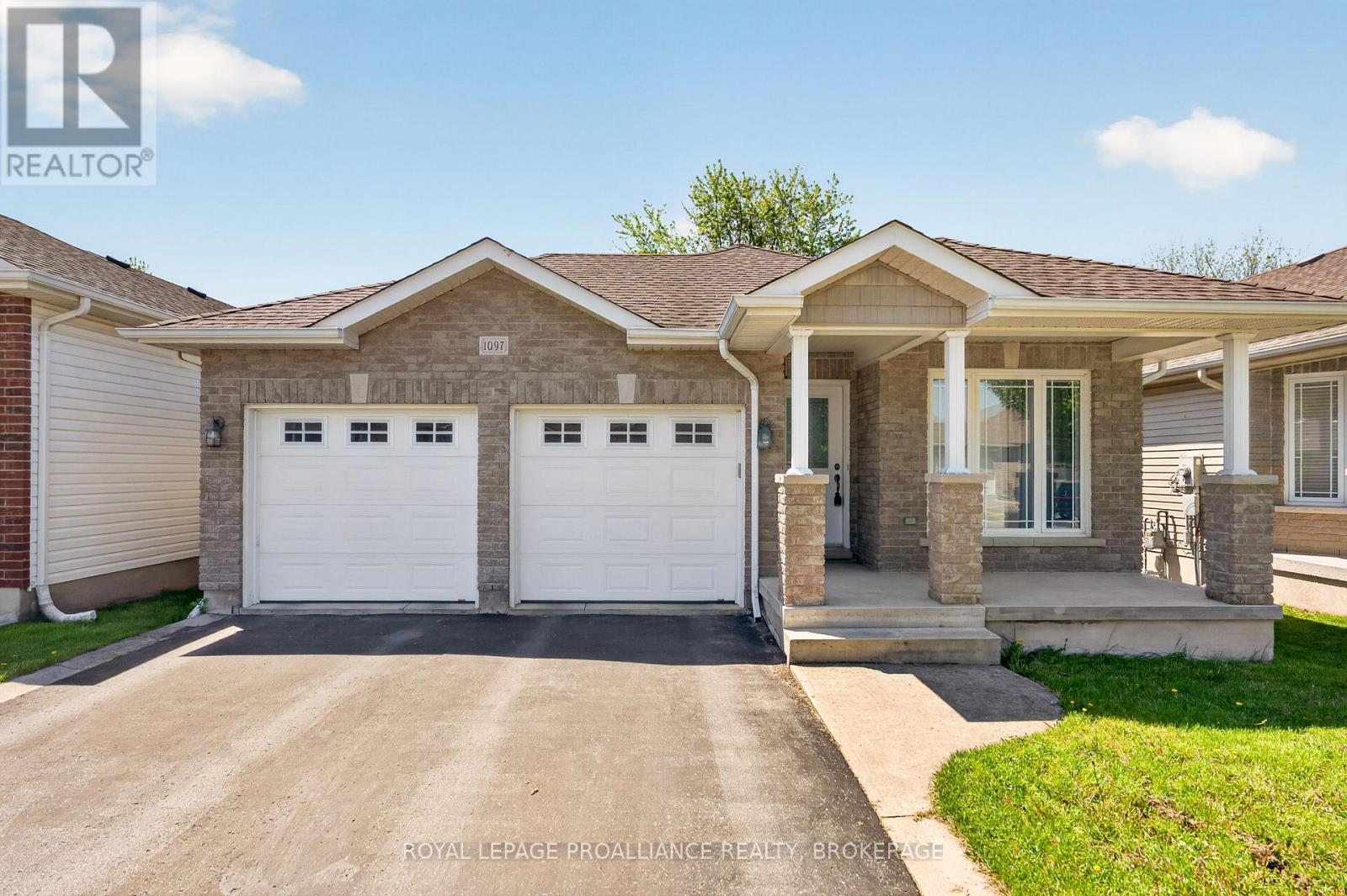 1097 Crossfield Avenue, Kingston, Ontario  K7P 0G7 - Photo 1 - X13215714