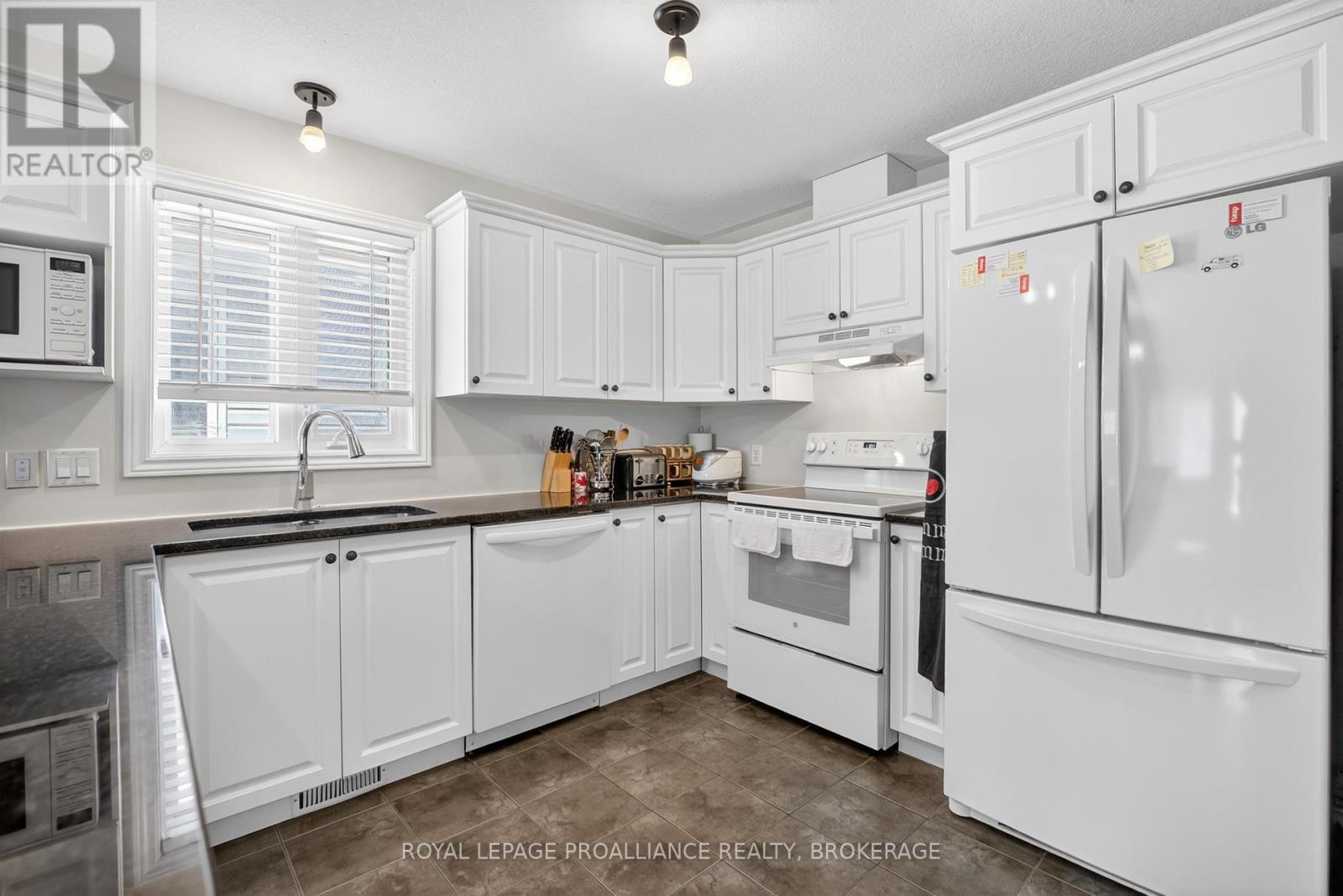 1097 Crossfield Avenue, Kingston, Ontario  K7P 0G7 - Photo 16 - X13215714