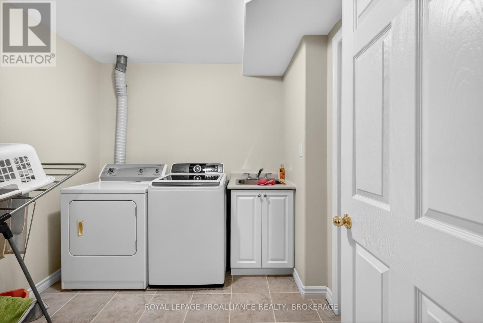 1097 Crossfield Avenue, Kingston, Ontario  K7P 0G7 - Photo 25 - X13215714