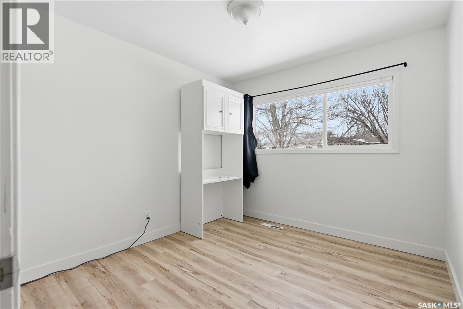 1604 Preston Avenue S, Saskatoon, Saskatchewan  S7H 2V8 - Photo 20 - SK034467