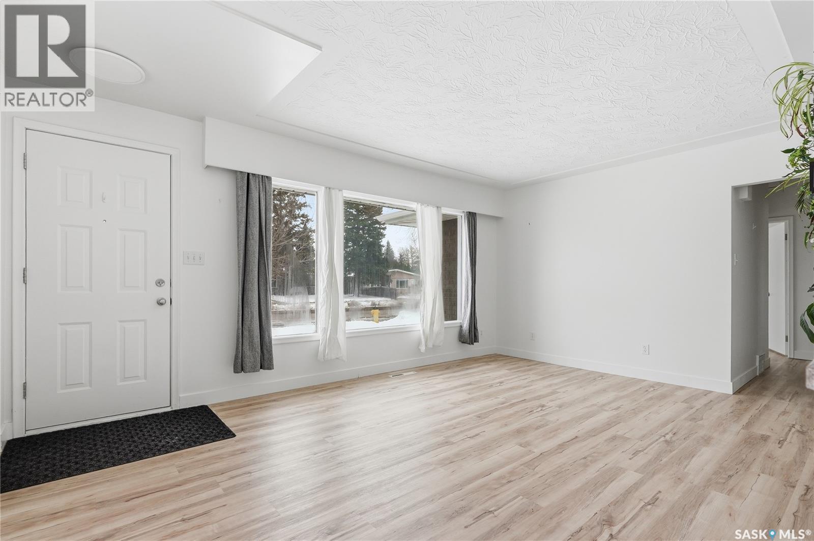 1604 Preston Avenue S, Saskatoon, Saskatchewan  S7H 2V8 - Photo 7 - SK034467