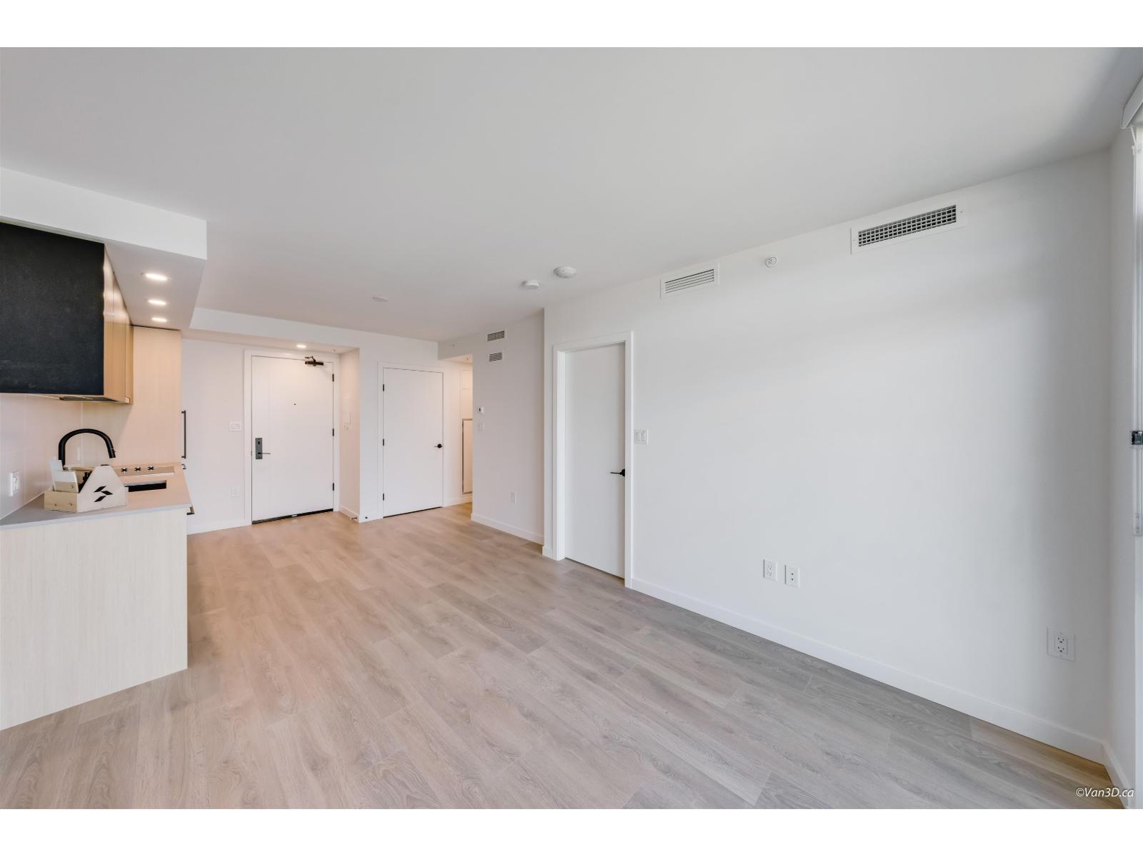 1710 13738 Central Avenue, Surrey, British Columbia  V3T 0X5 - Photo 10 - R3129316