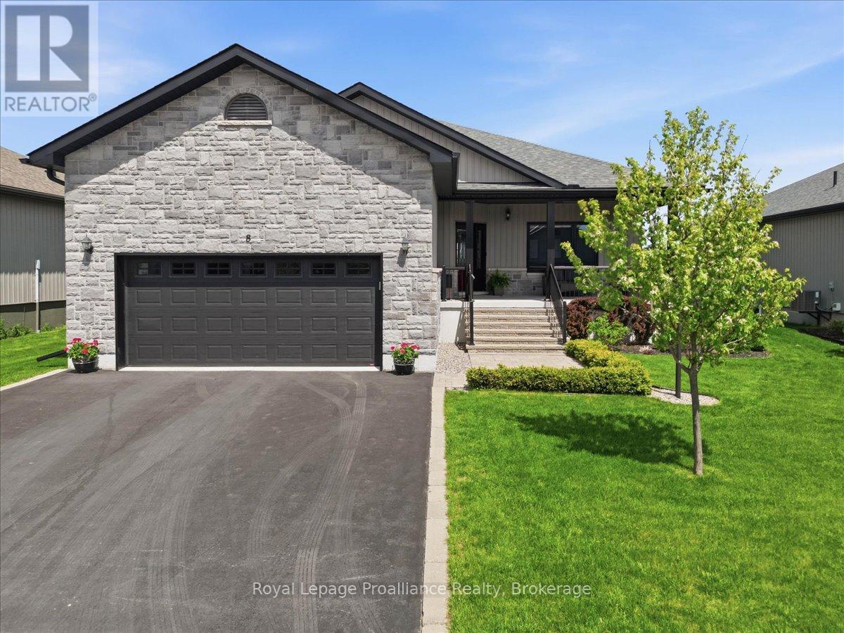 8 Dorchester Drive, Prince Edward County, Ontario  K0K 3L0 - Photo 4 - X13215730