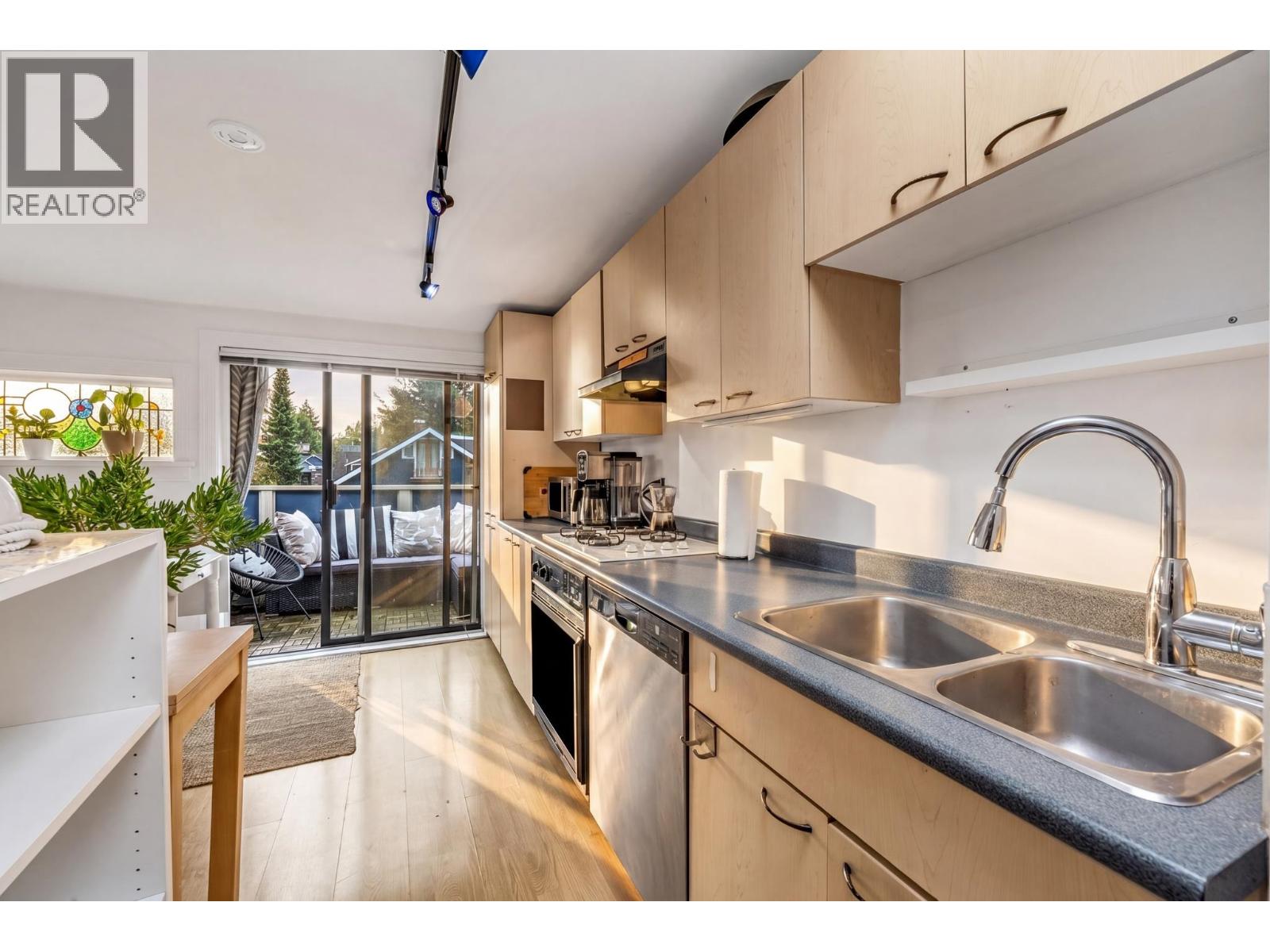 224 W 13th Avenue, Vancouver, British Columbia V5Y 1V9 - Photo 37 - R3128382