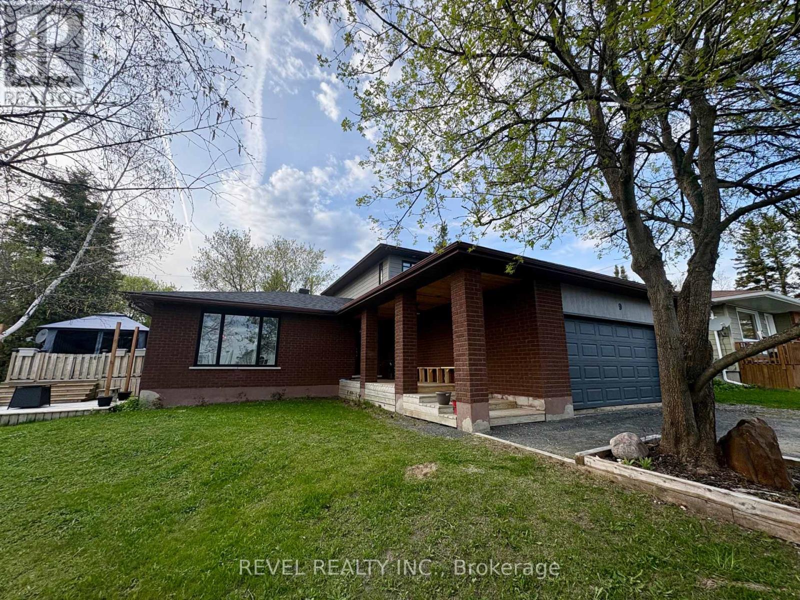 9 CREE ROAD, Cochrane, Ontario