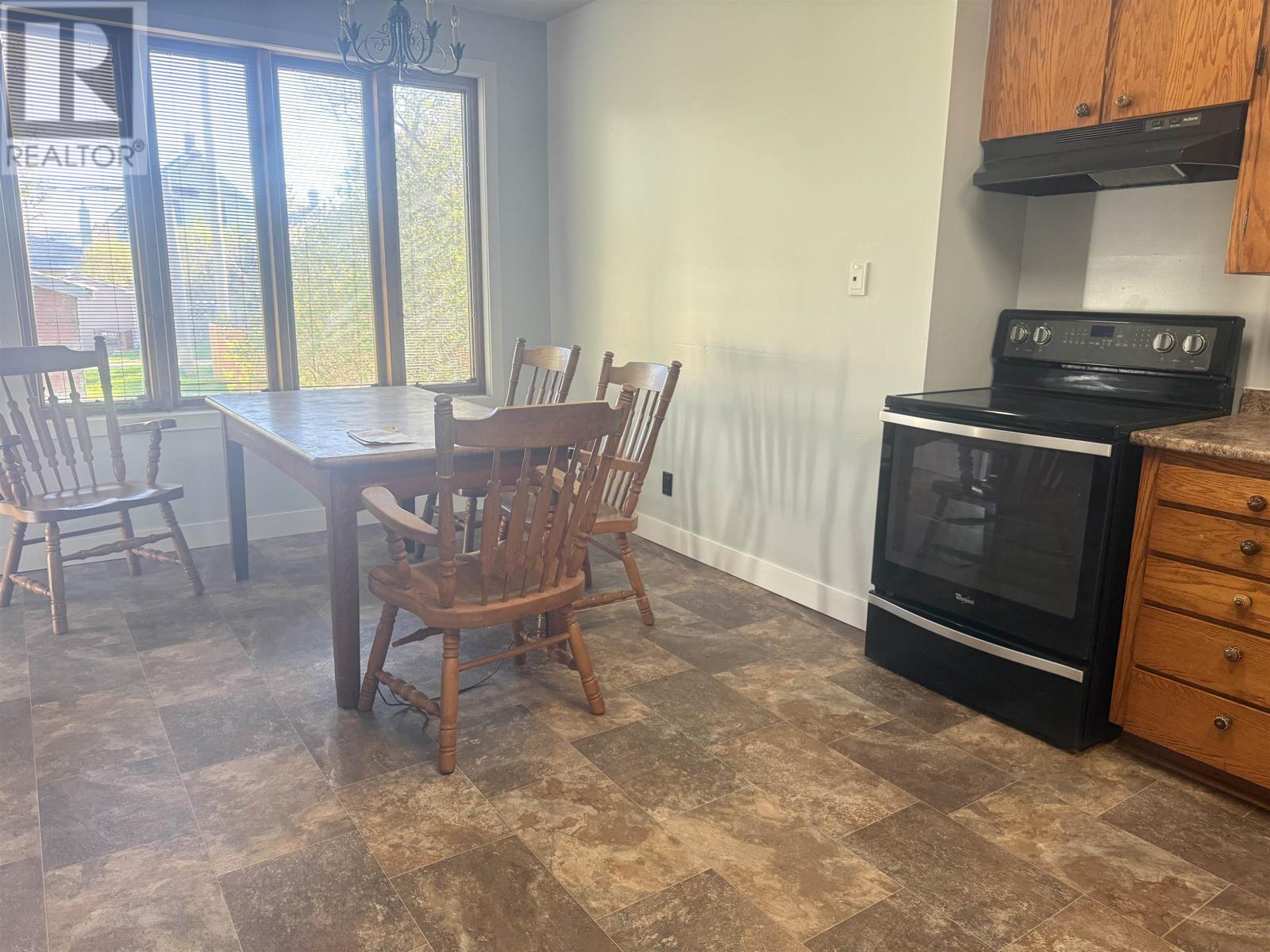 326 Ogden St, Thunder Bay, Ontario  P7C 2N3 - Photo 13 - TB2601251