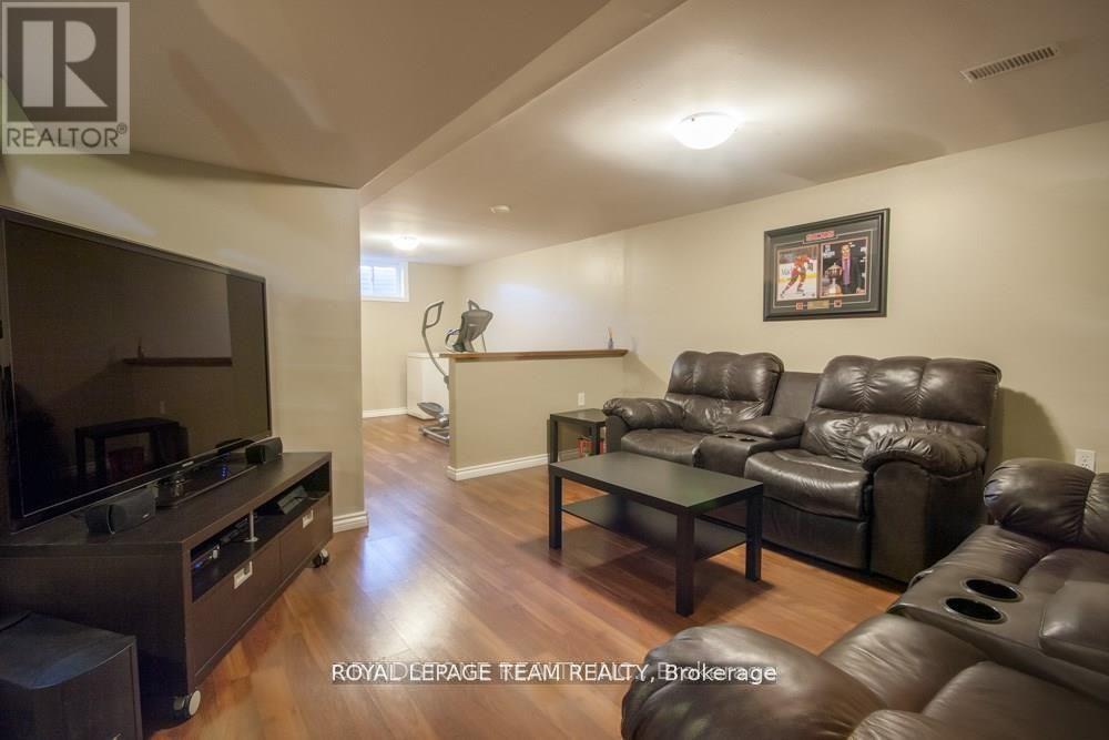 183 Mcelroy Drive, Ottawa, Ontario K2L 1X7 - Photo 14 - X13215536