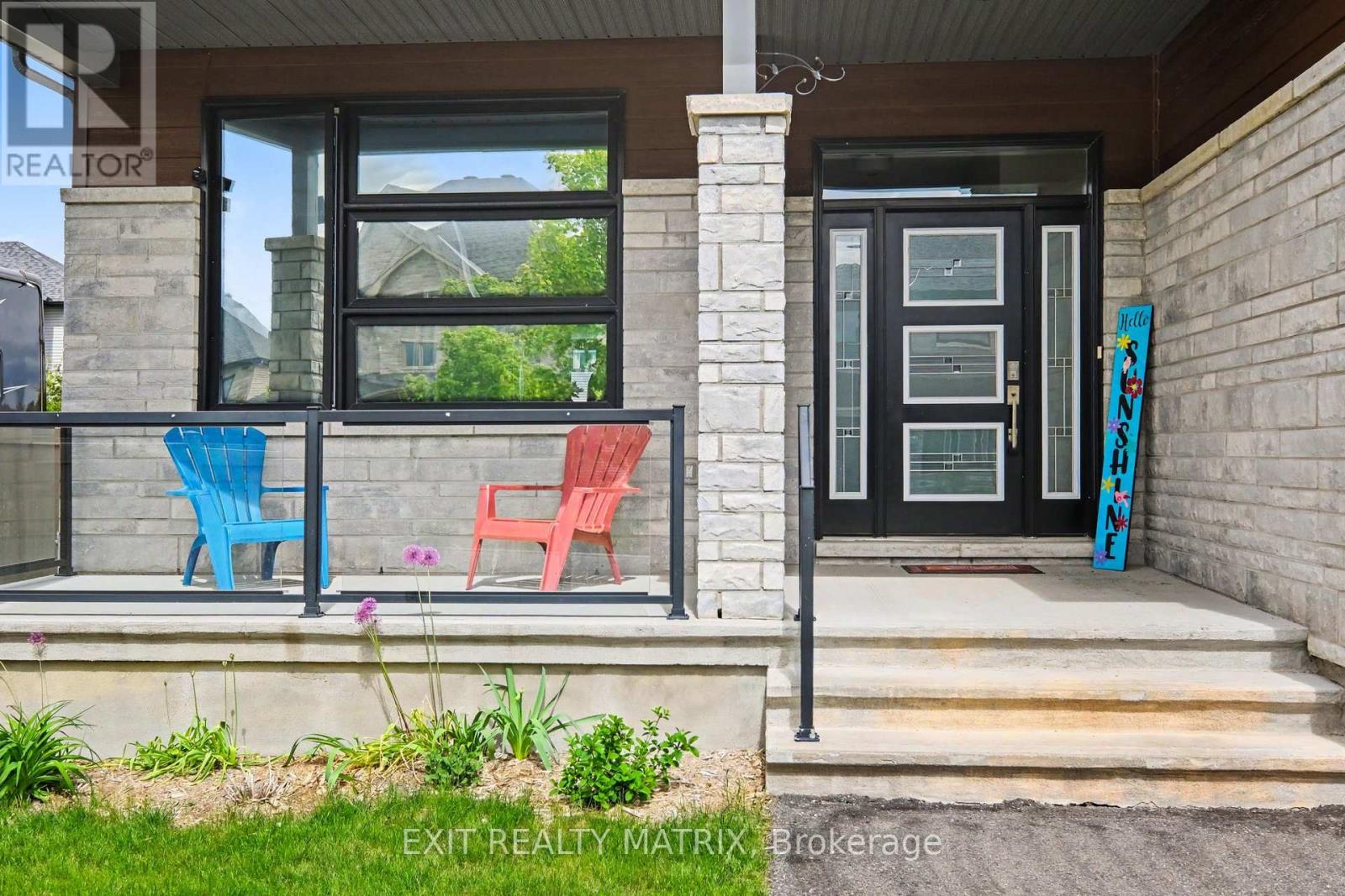 128 Lyon Street, Russell, Ontario  K0A 1W0 - Photo 2 - X13215614