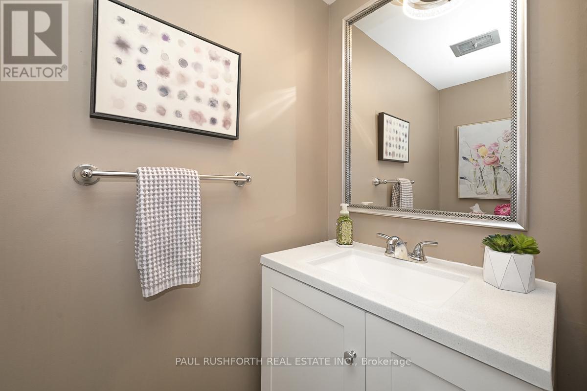 10 Cosburn Avenue, Ottawa, Ontario K2H 8A1 - Photo 17 - X13215726