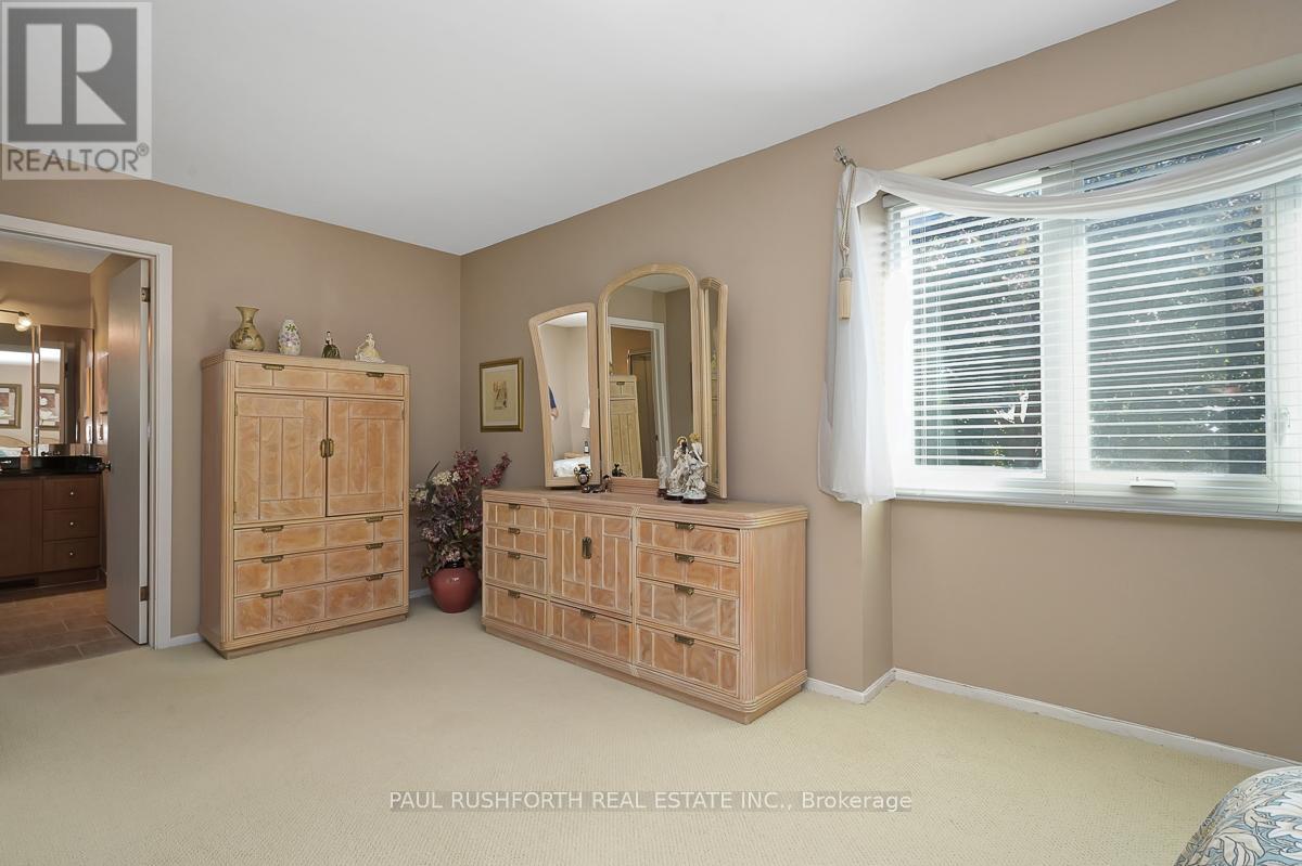 10 Cosburn Avenue, Ottawa, Ontario K2H 8A1 - Photo 20 - X13215726