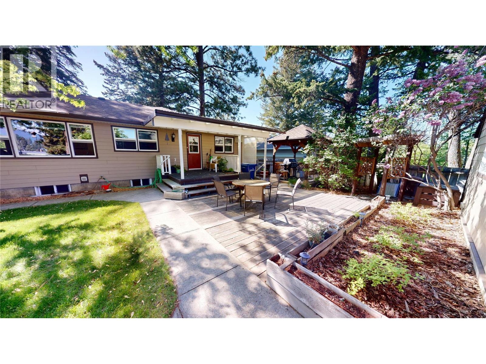 522 13th Avenue S, Cranbrook, British Columbia V1C 2W4 - Photo 29 - 10389426