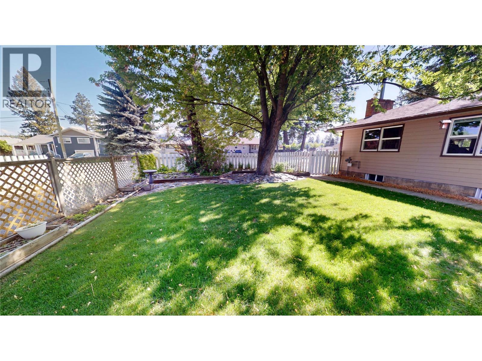 522 13th Avenue S, Cranbrook, British Columbia V1C 2W4 - Photo 28 - 10389426