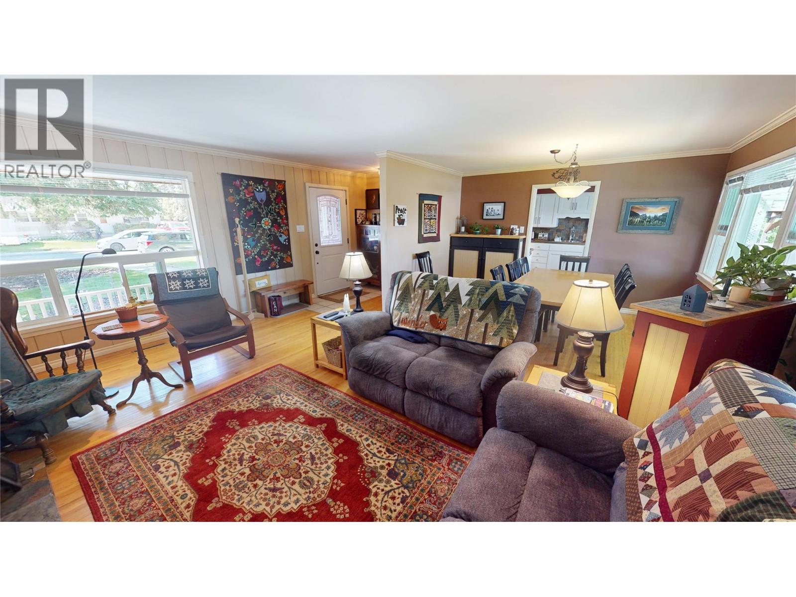 522 13th Avenue S, Cranbrook, British Columbia V1C 2W4 - Photo 6 - 10389426