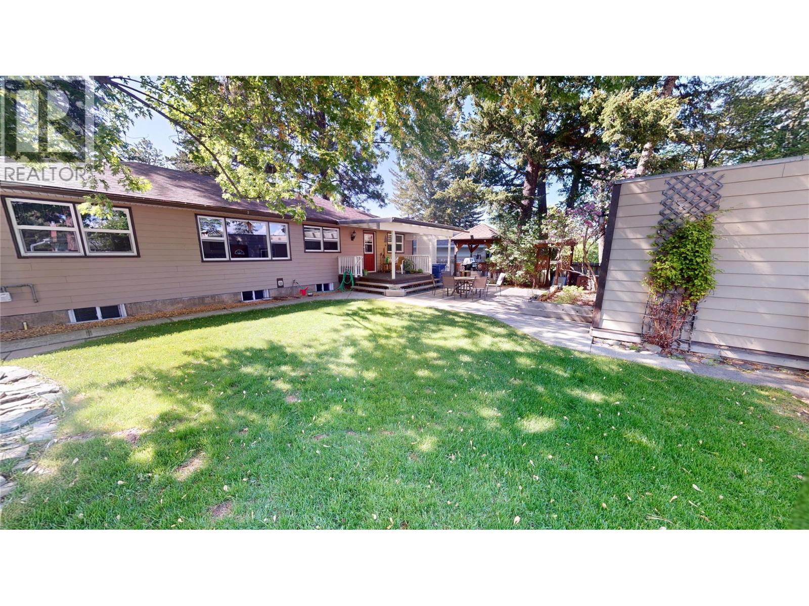522 13th Avenue S, Cranbrook, British Columbia V1C 2W4 - Photo 30 - 10389426