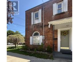 467 14TH STREET W