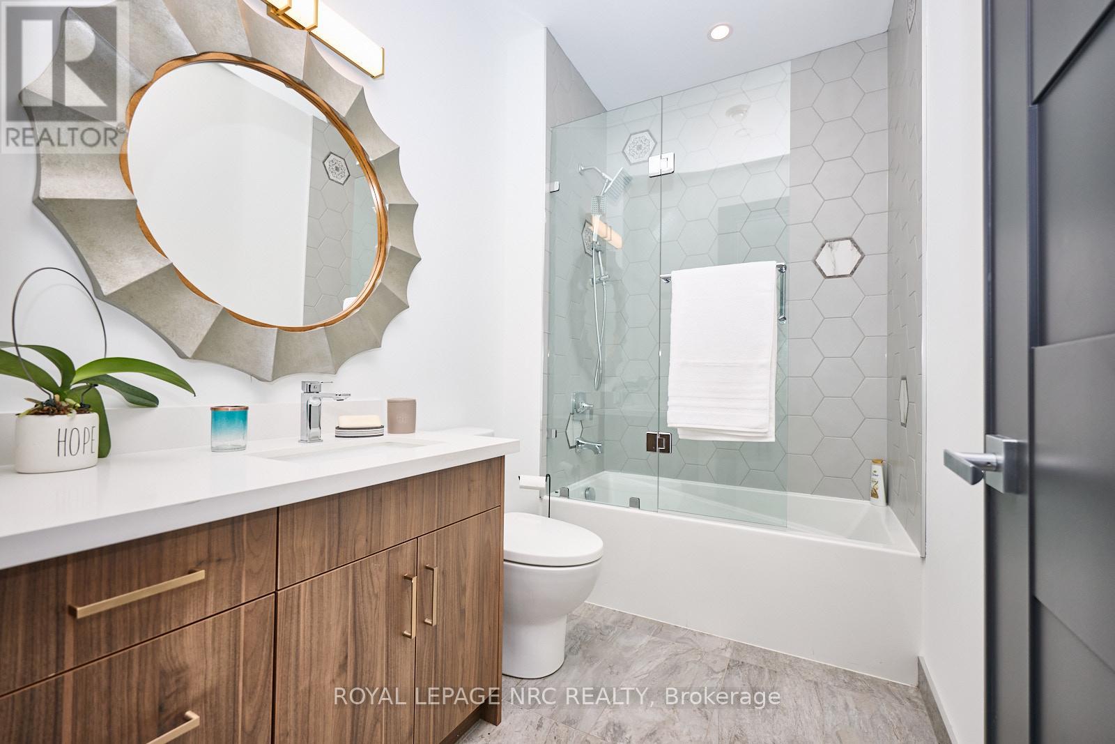 10 Pawling Street, St. Catharines, Ontario  L2N 5M2 - Photo 29 - X13215662