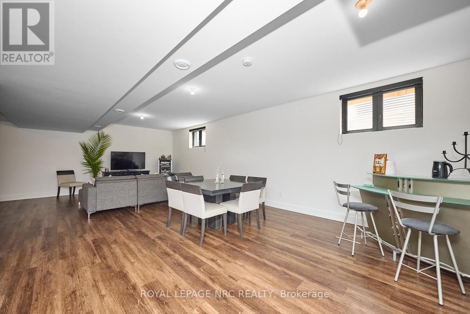 10 Pawling Street, St. Catharines, Ontario  L2N 5M2 - Photo 32 - X13215662