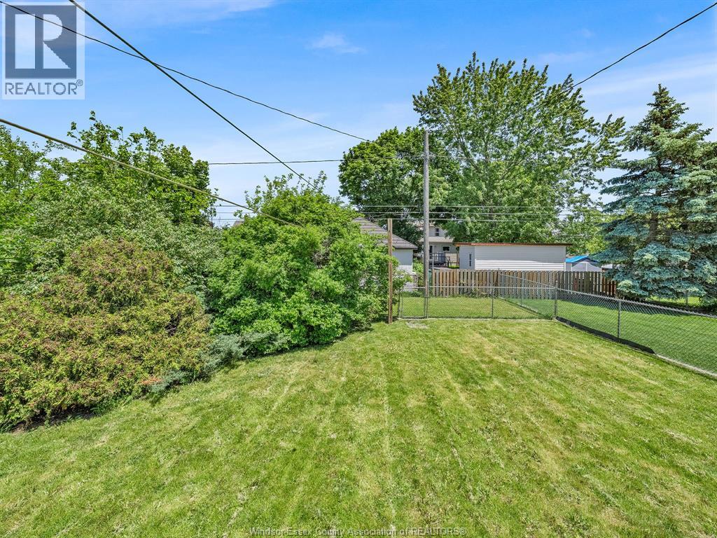 1532 Tourangeau Road, Windsor, Ontario  N8Y 4J4 - Photo 14 - 26012556