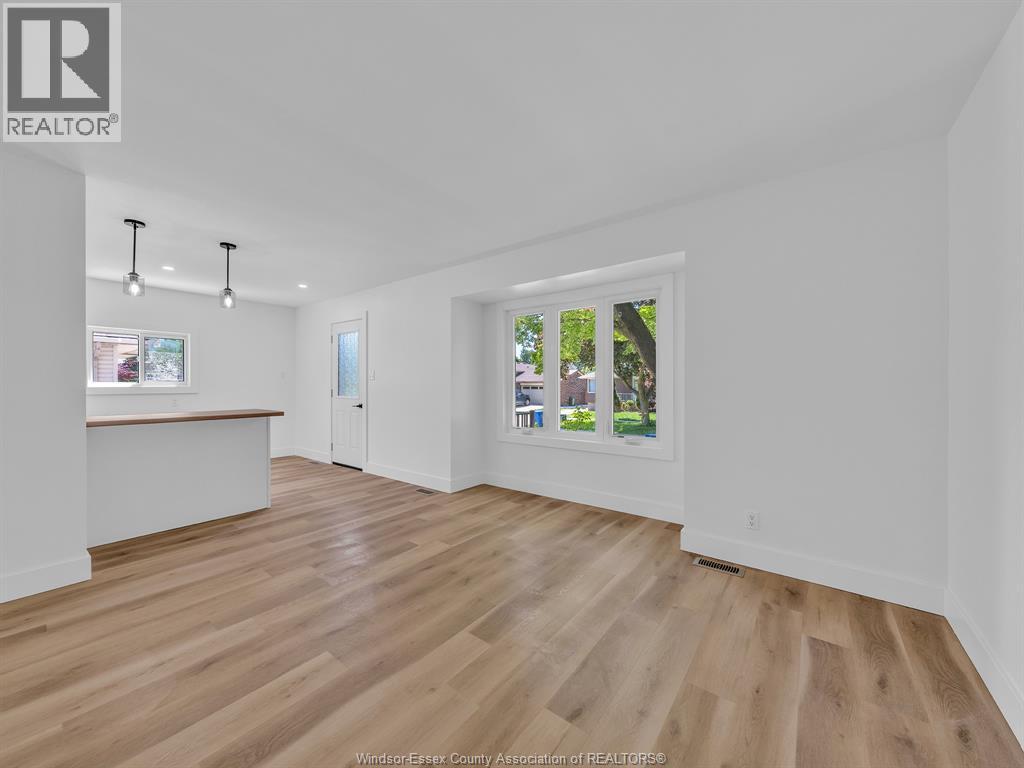 1532 Tourangeau Road, Windsor, Ontario  N8Y 4J4 - Photo 18 - 26012556