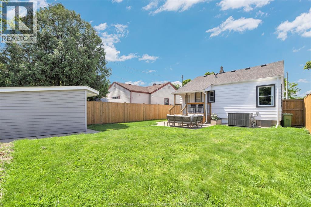2362 Forest, Windsor, Ontario  N8W 2G8 - Photo 27 - 26012549