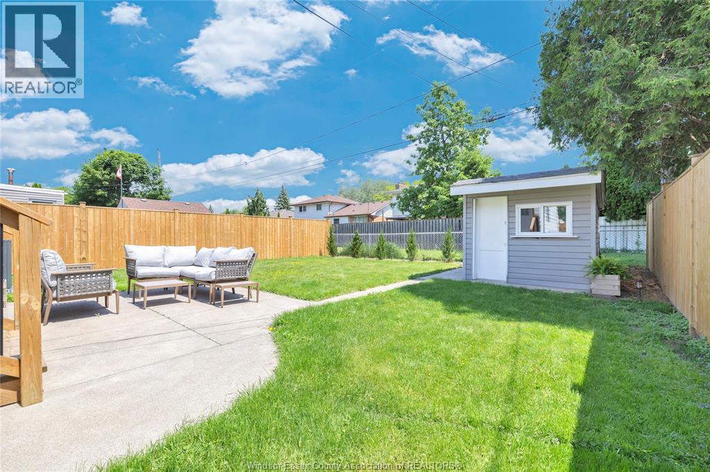 2362 Forest, Windsor, Ontario  N8W 2G8 - Photo 29 - 26012549