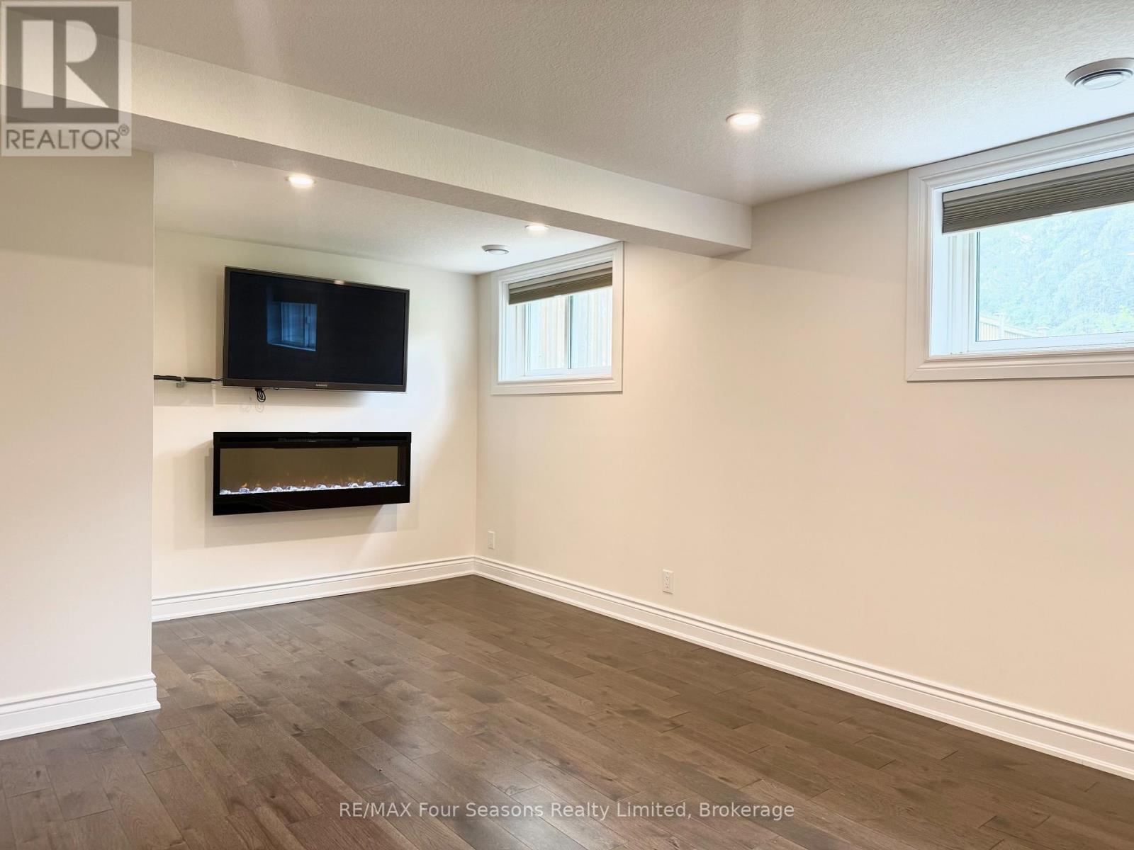 51 Carlyle Place, Kitchener, Ontario  N2P 1R6 - Photo 22 - X13215636