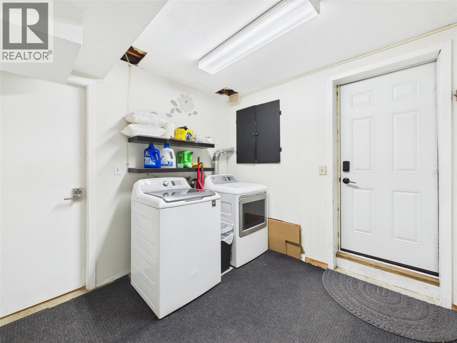 301 4th Avenue S, Cranbrook, British Columbia V1C 2E6 - Photo 21 - 10389285