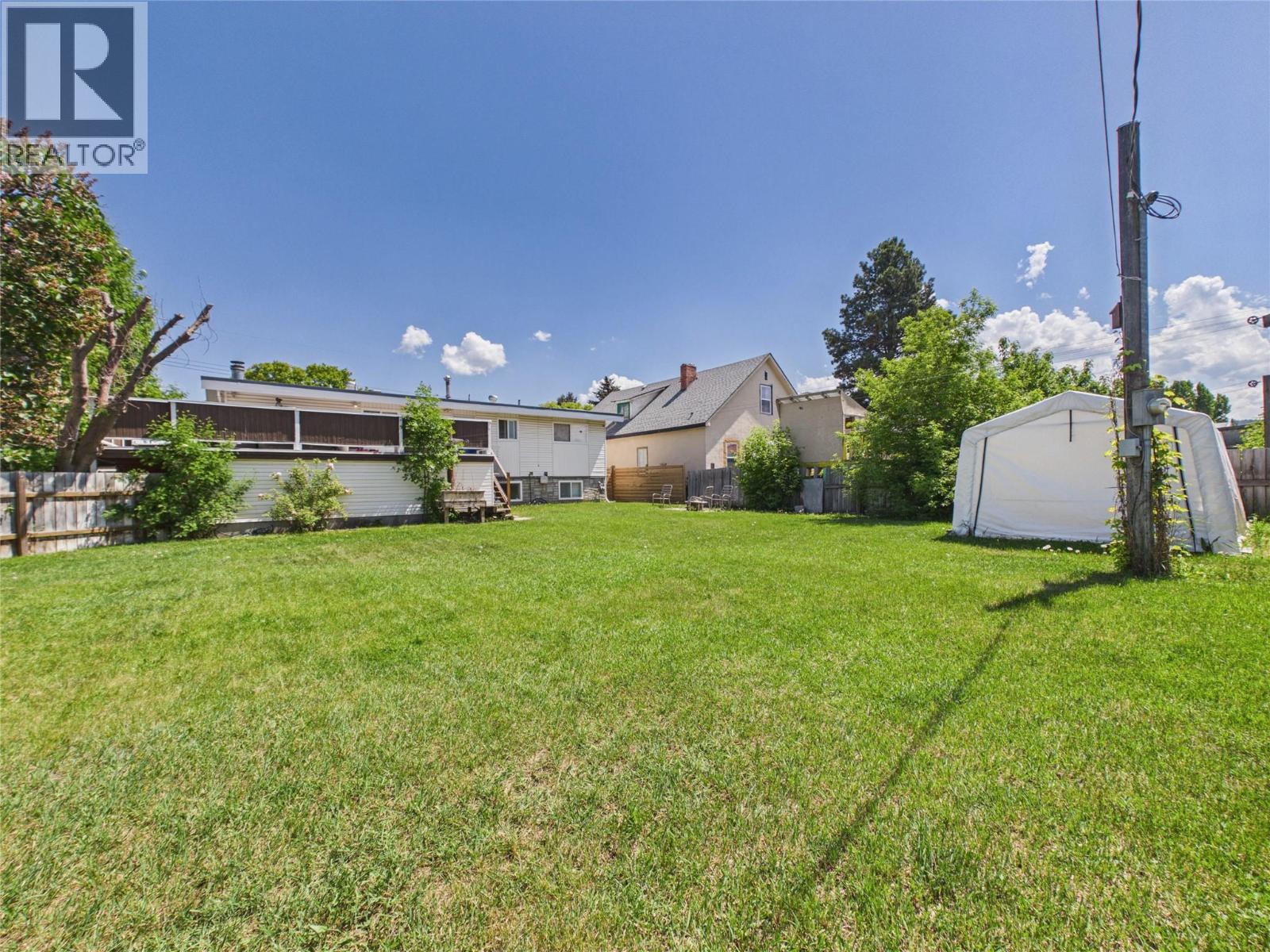 301 4th Avenue S, Cranbrook, British Columbia V1C 2E6 - Photo 30 - 10389285