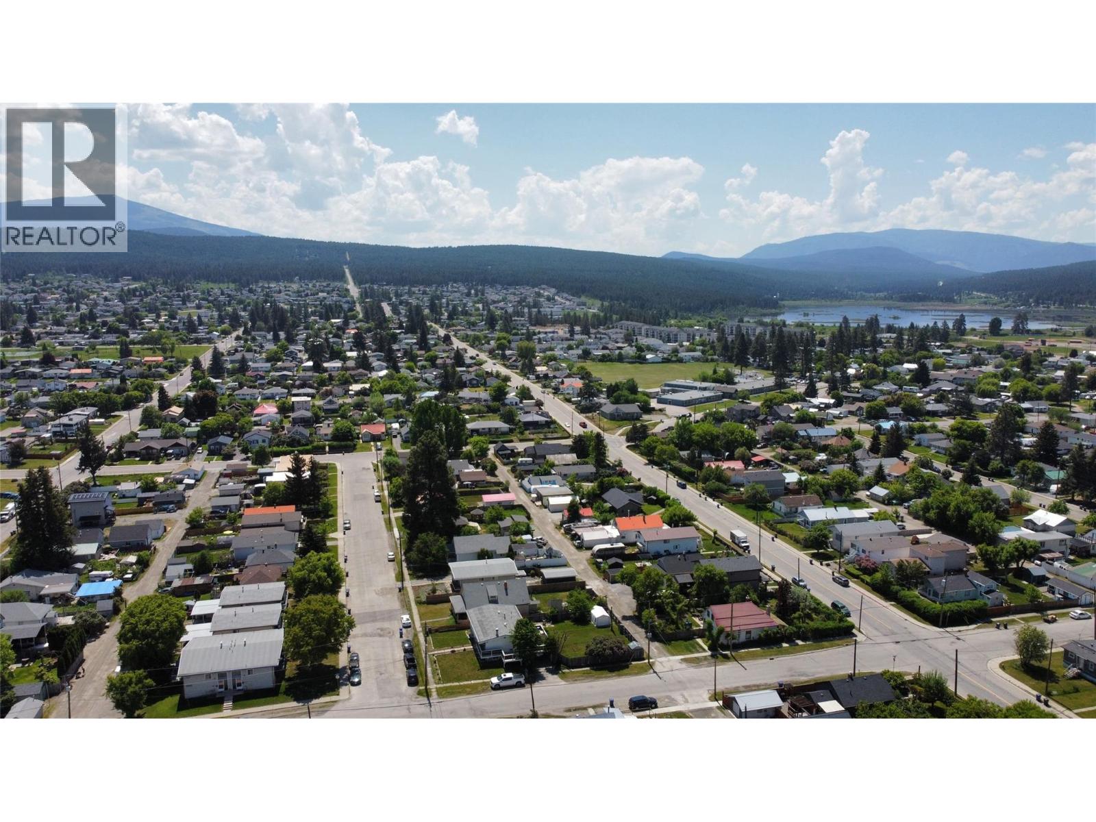301 4th Avenue S, Cranbrook, British Columbia V1C 2E6 - Photo 35 - 10389285