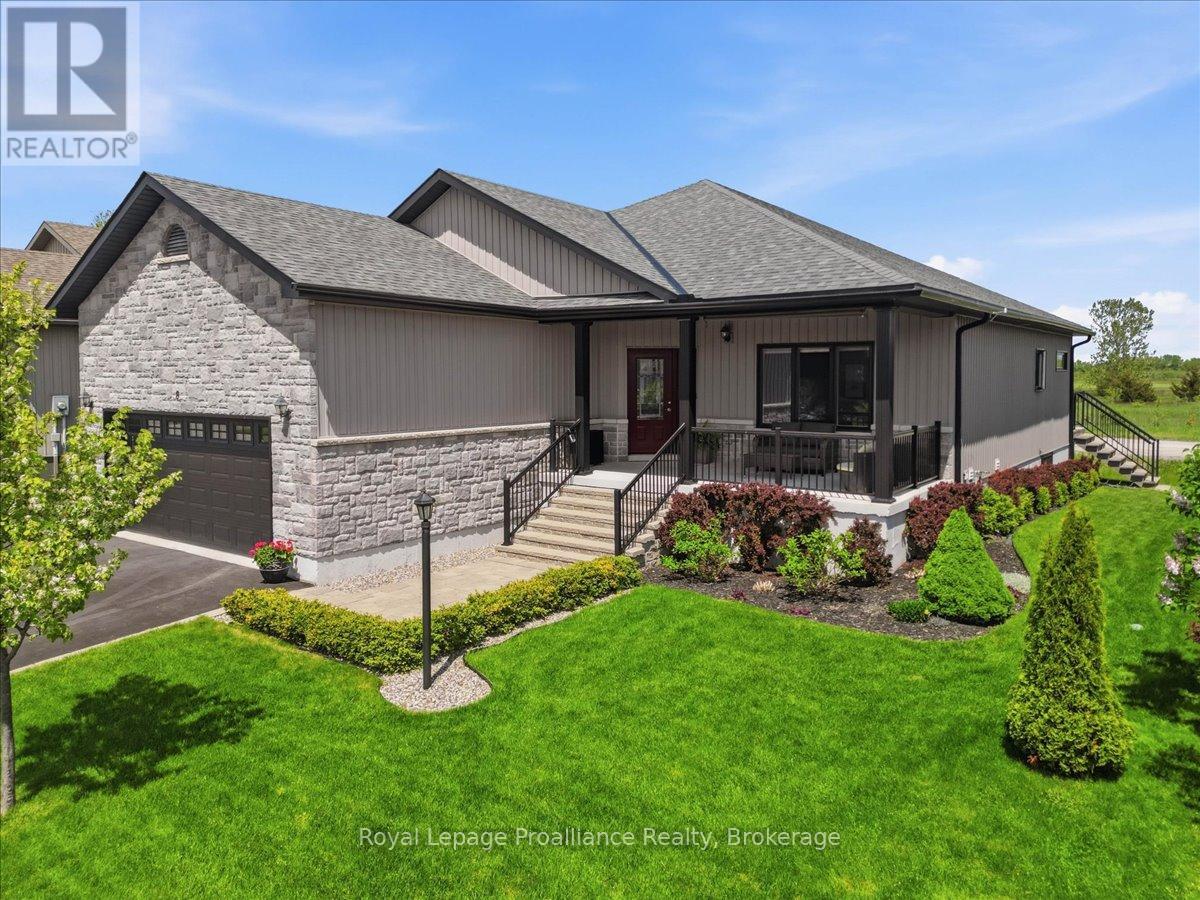 8 Dorchester Drive, Prince Edward County, Ontario  K0K 3L0 - Photo 1 - X13215730