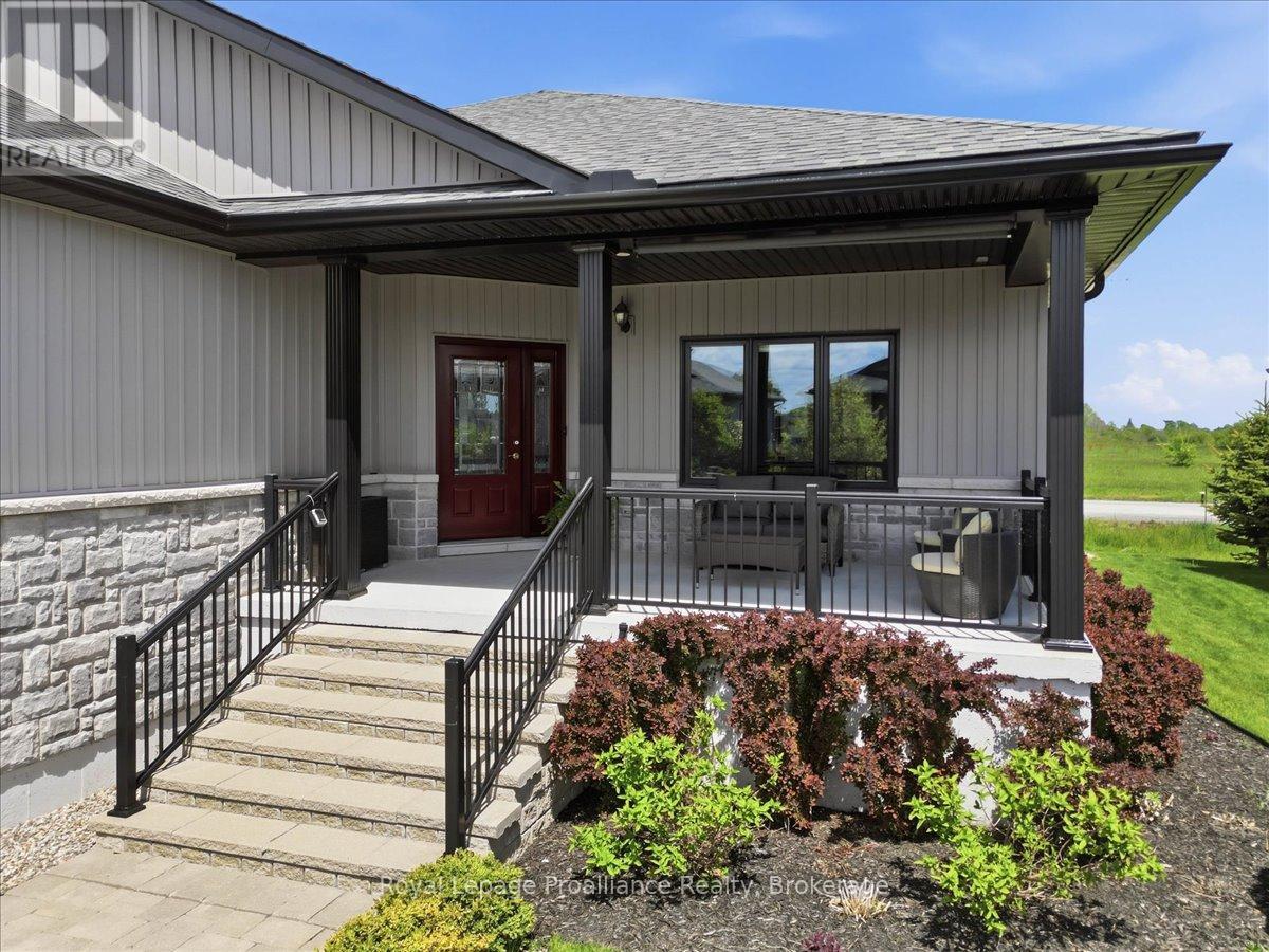 8 Dorchester Drive, Prince Edward County, Ontario  K0K 3L0 - Photo 2 - X13215730