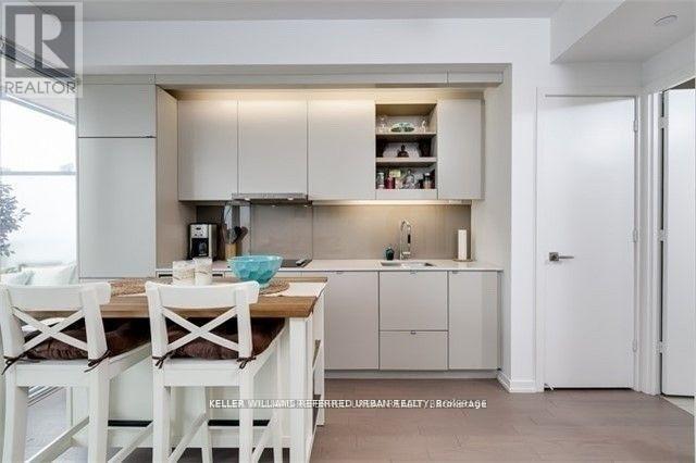 1502 - 101 Peter Street, Toronto, Ontario  M5V 2G9 - Photo 9 - C13215596
