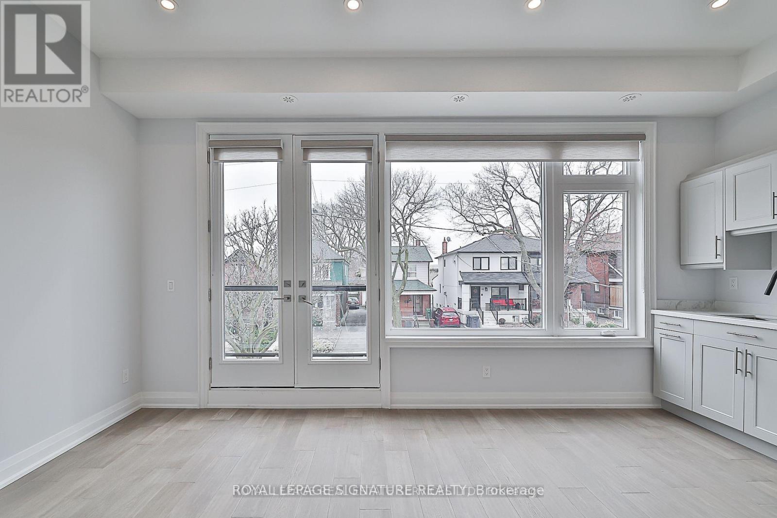 60 Belvidere Avenue, Toronto, Ontario  M6C 1P6 - Photo 10 - C13215716