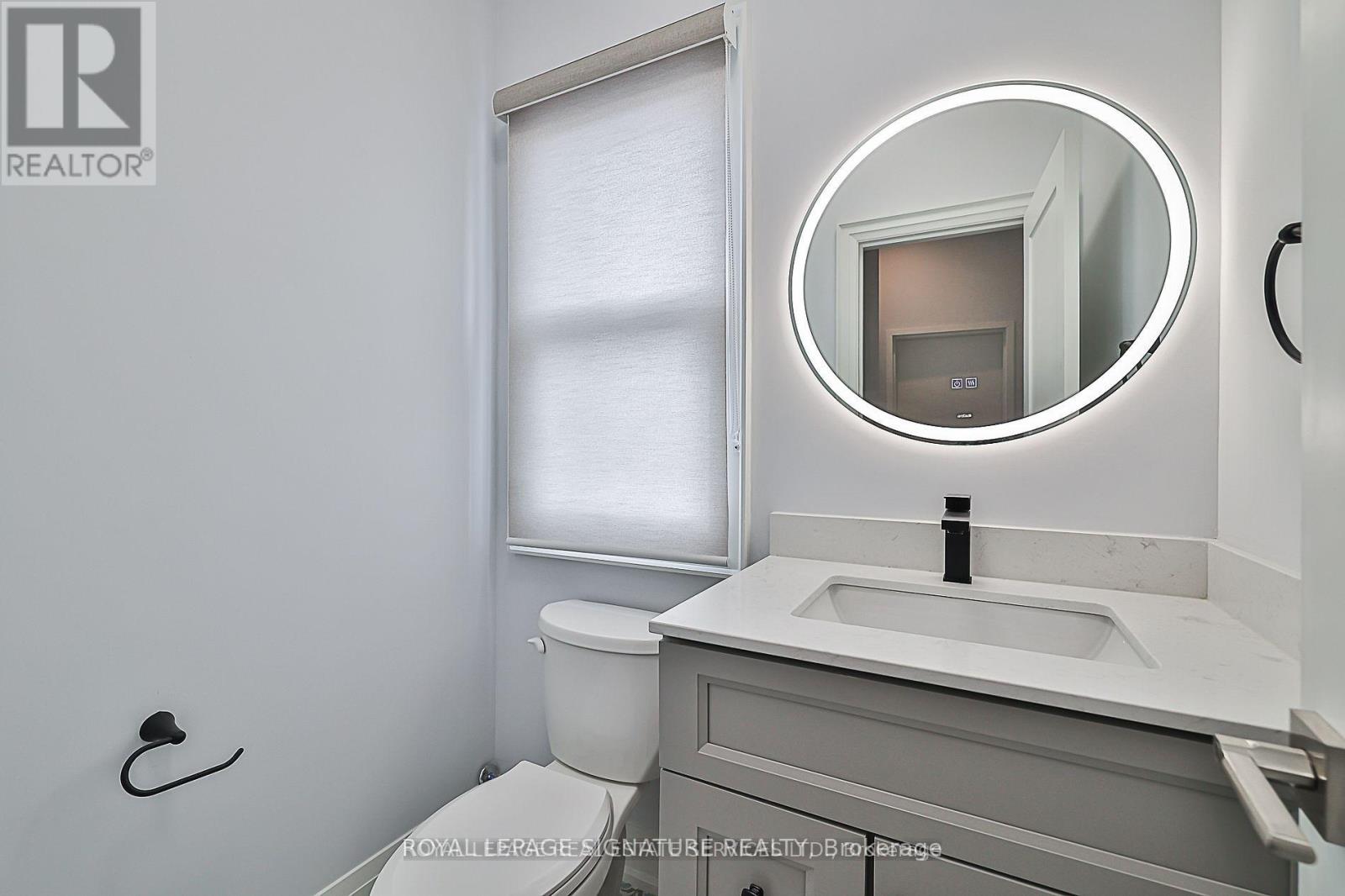 60 Belvidere Avenue, Toronto, Ontario  M6C 1P6 - Photo 13 - C13215716