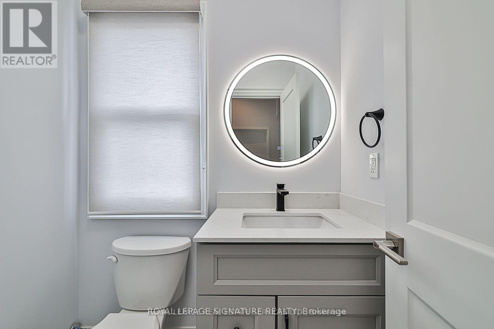 60 Belvidere Avenue, Toronto, Ontario  M6C 1P6 - Photo 14 - C13215716