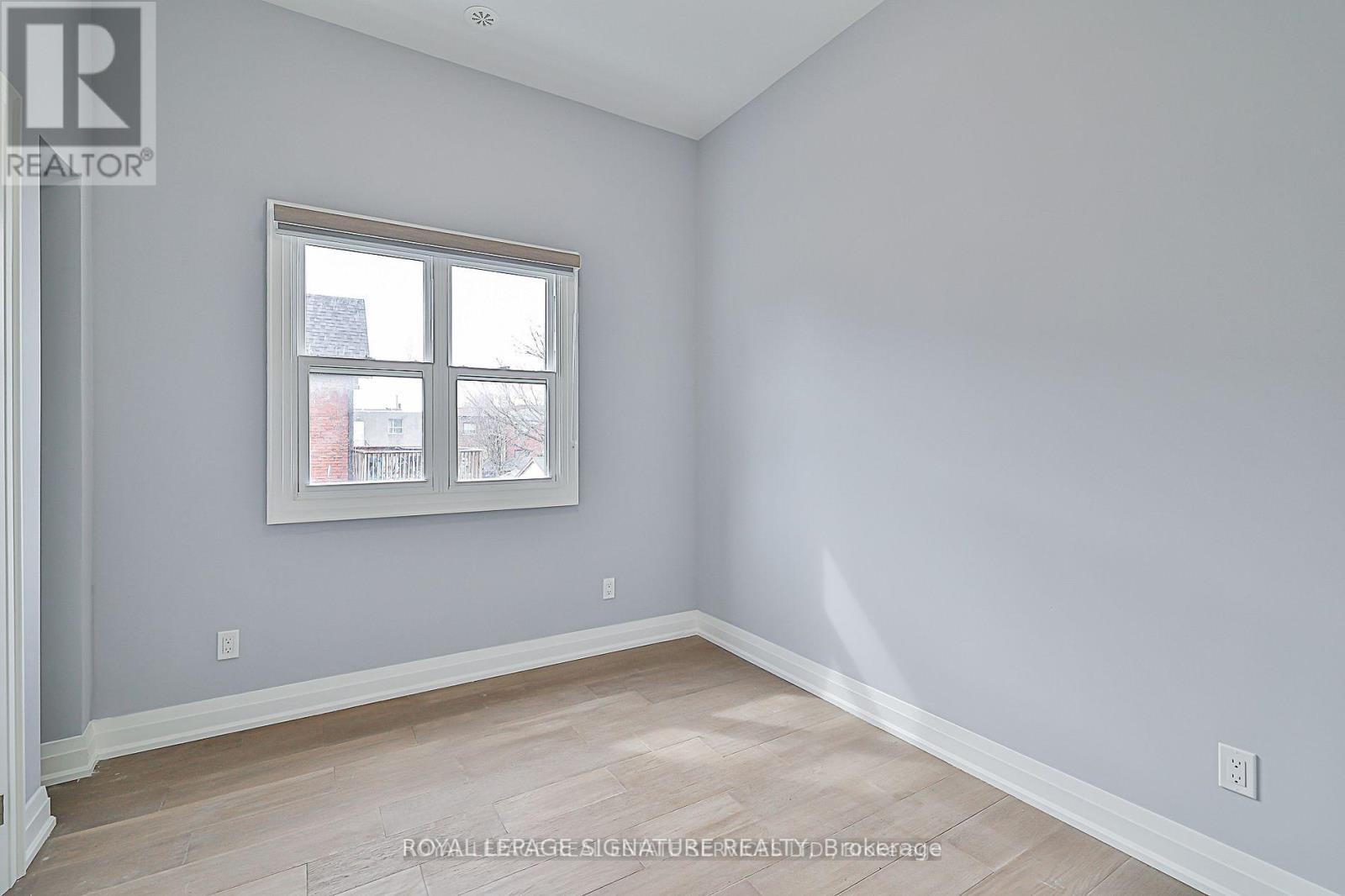 60 Belvidere Avenue, Toronto, Ontario  M6C 1P6 - Photo 31 - C13215716