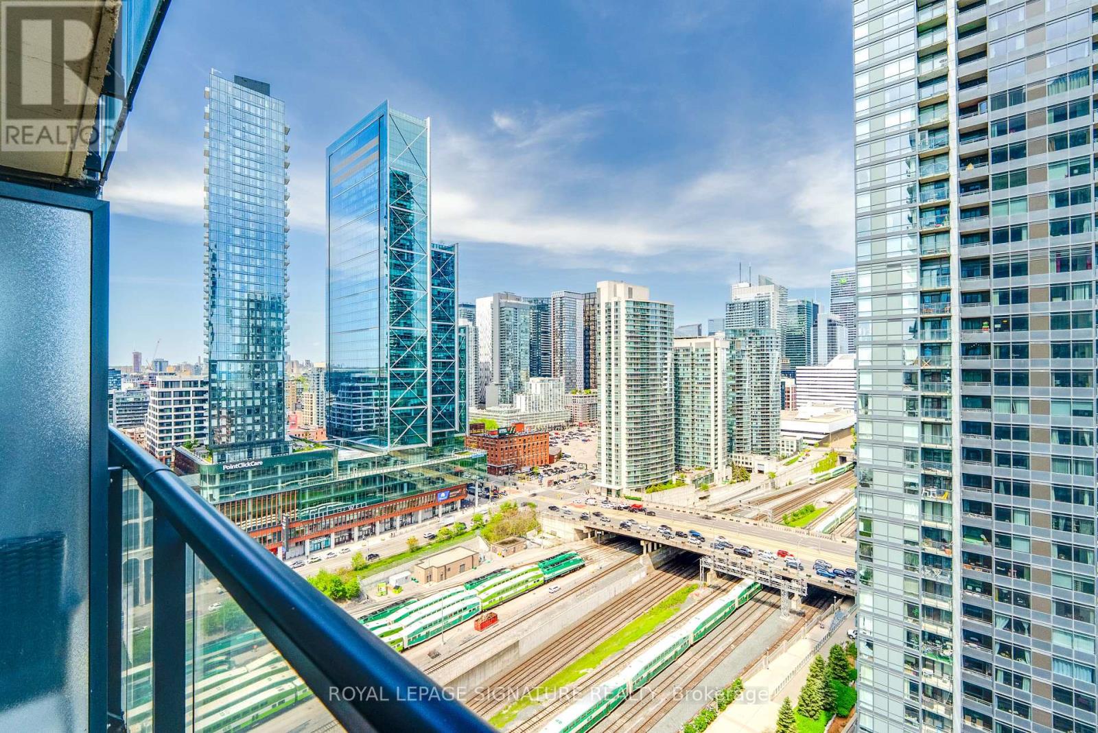 2701 - 25 Capreol Court, Toronto, Ontario  M5V 3Z7 - Photo 9 - C13215734