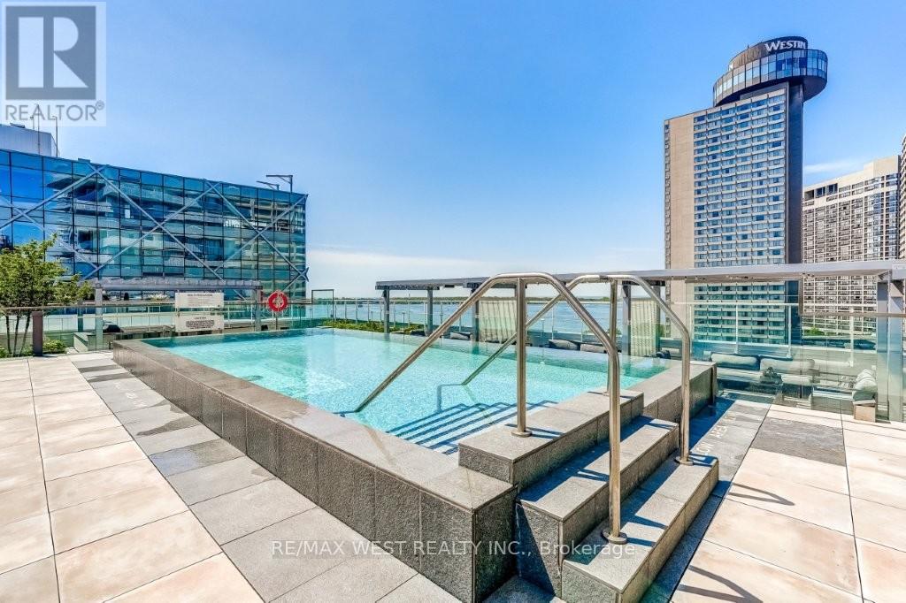 1006 - 15 Queens Quay E, Toronto, Ontario  M5E 0C5 - Photo 45 - C13215816