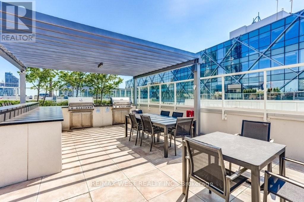 1006 - 15 Queens Quay E, Toronto, Ontario  M5E 0C5 - Photo 47 - C13215816