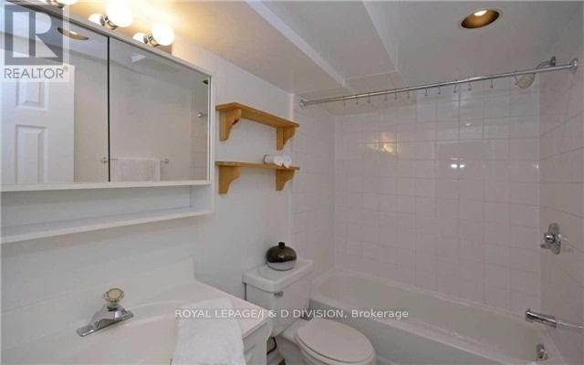 311 Chaplin Crescent, Toronto, Ontario  M5P 1B1 - Photo 15 - C13215820