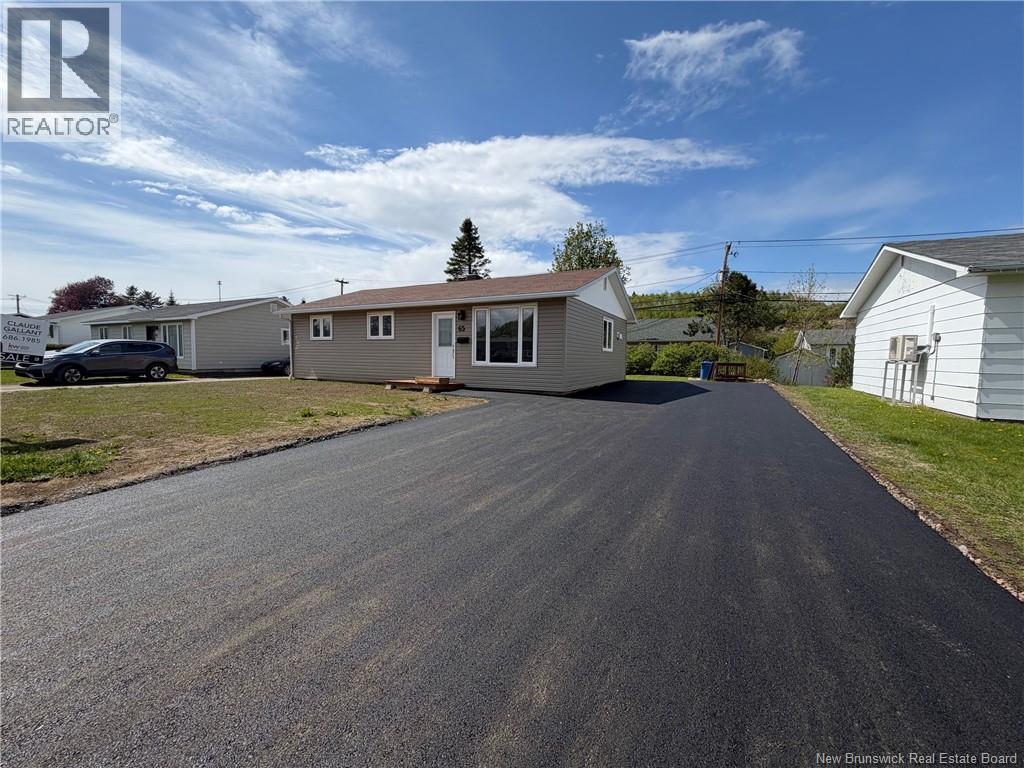 65 Sister Green, Campbellton, New Brunswick  E3N 3Y5 - Photo 2 - NB137147