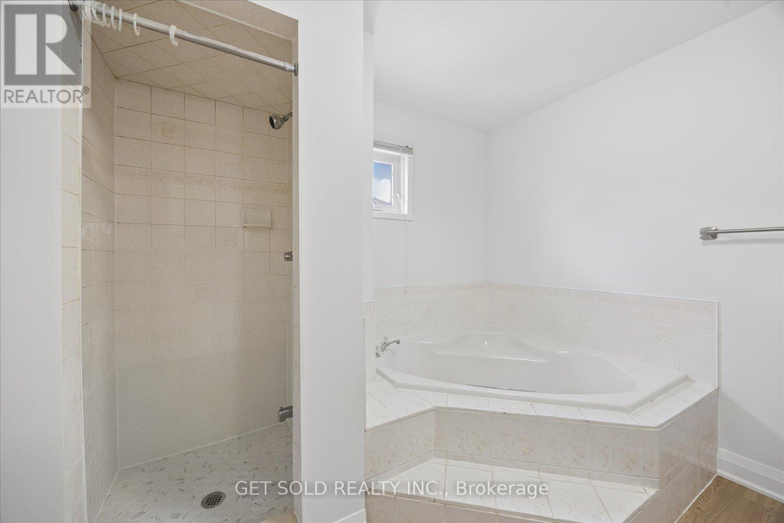 10 Howes Street, Ajax, Ontario  L1T 3V6 - Photo 25 - E13215532
