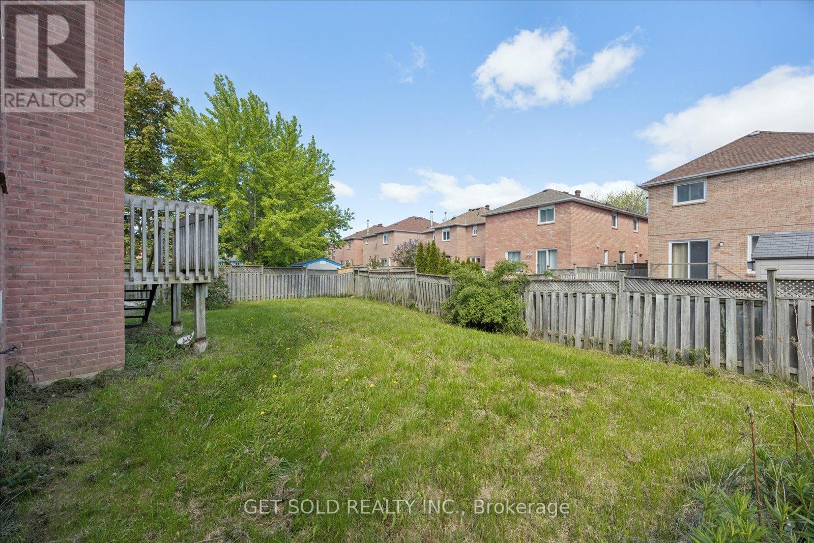 10 Howes Street, Ajax, Ontario  L1T 3V6 - Photo 27 - E13215532