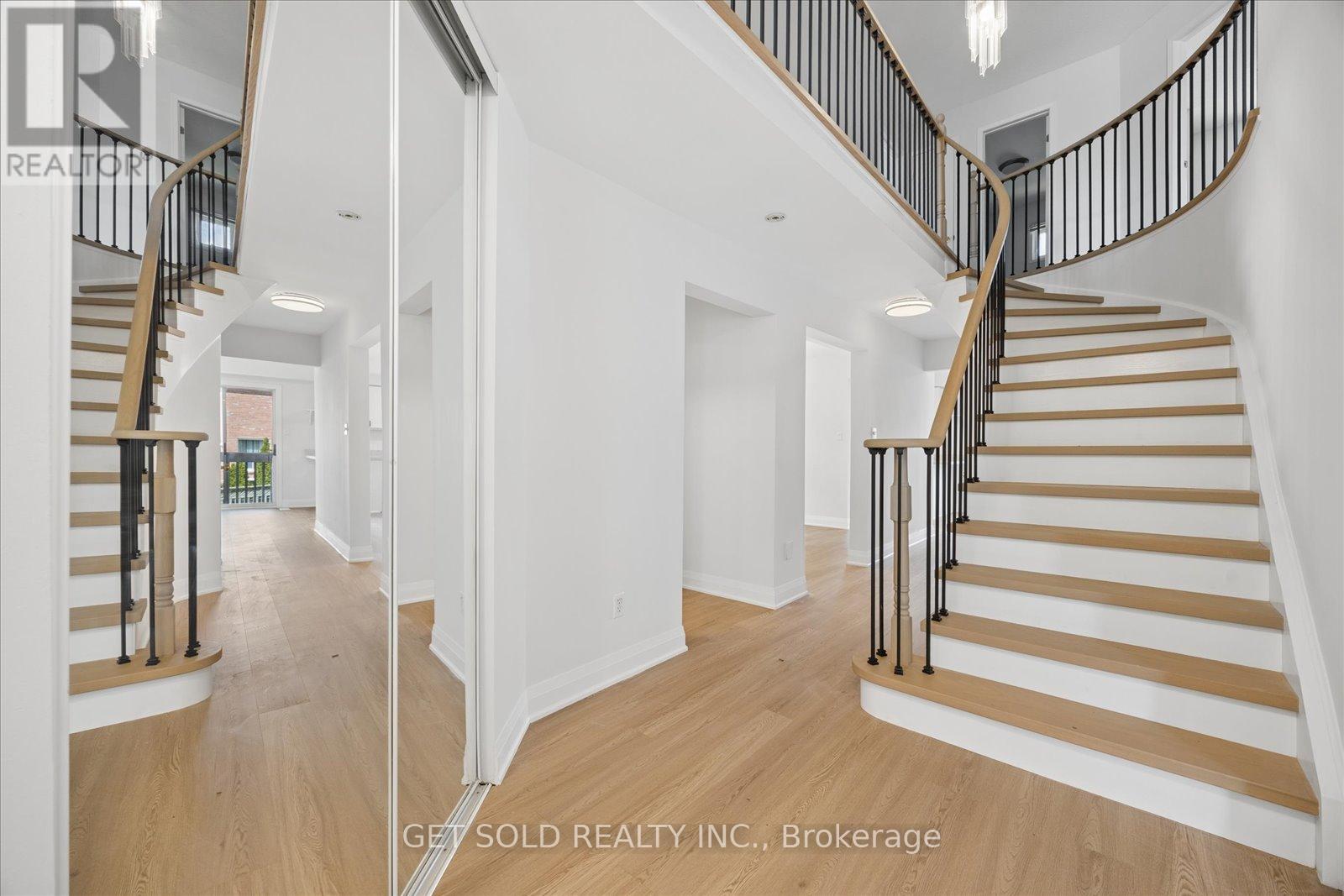 10 Howes Street, Ajax, Ontario  L1T 3V6 - Photo 5 - E13215532