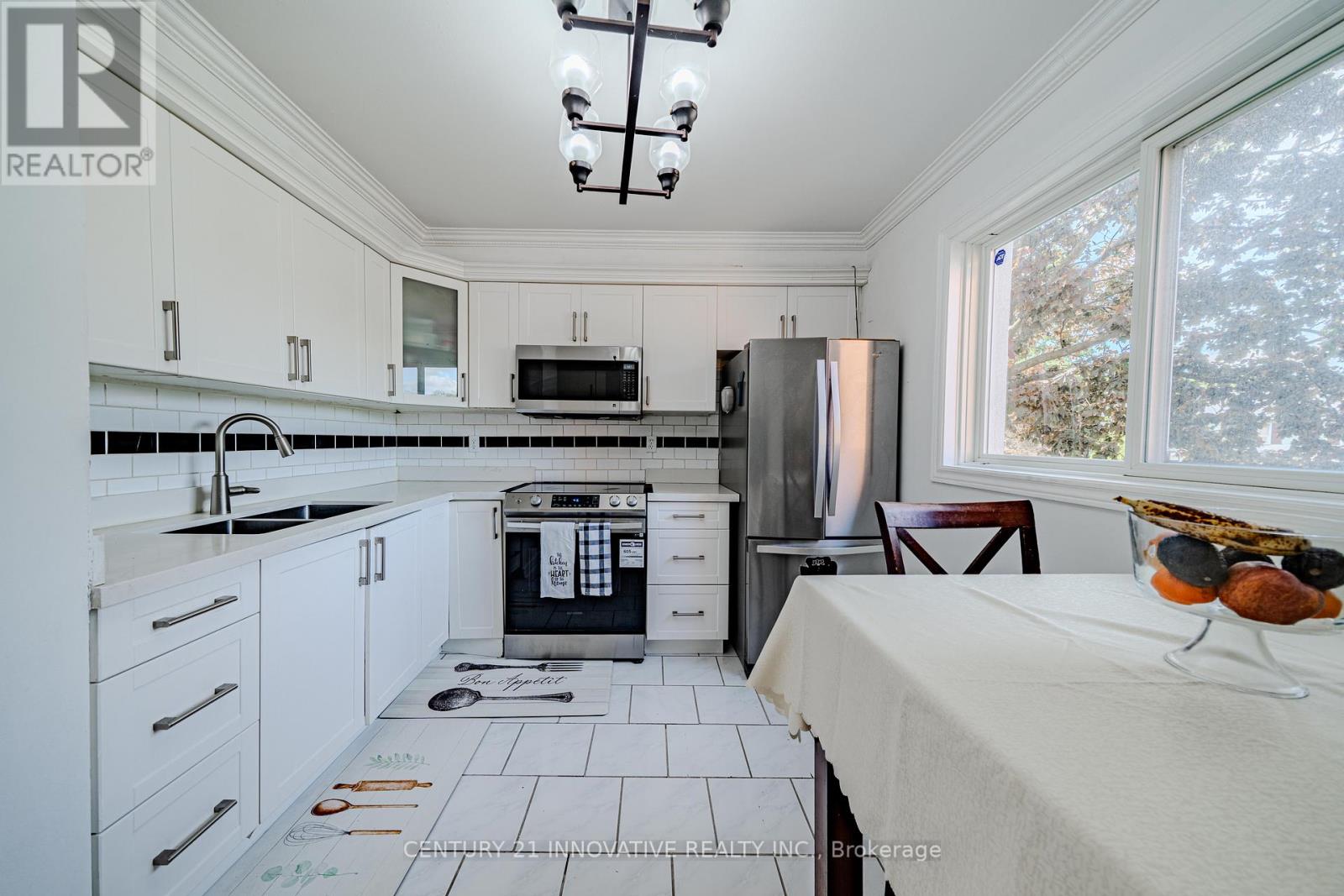 5 Cheatham Place, Toronto, Ontario  M1B 1C1 - Photo 11 - E13215534