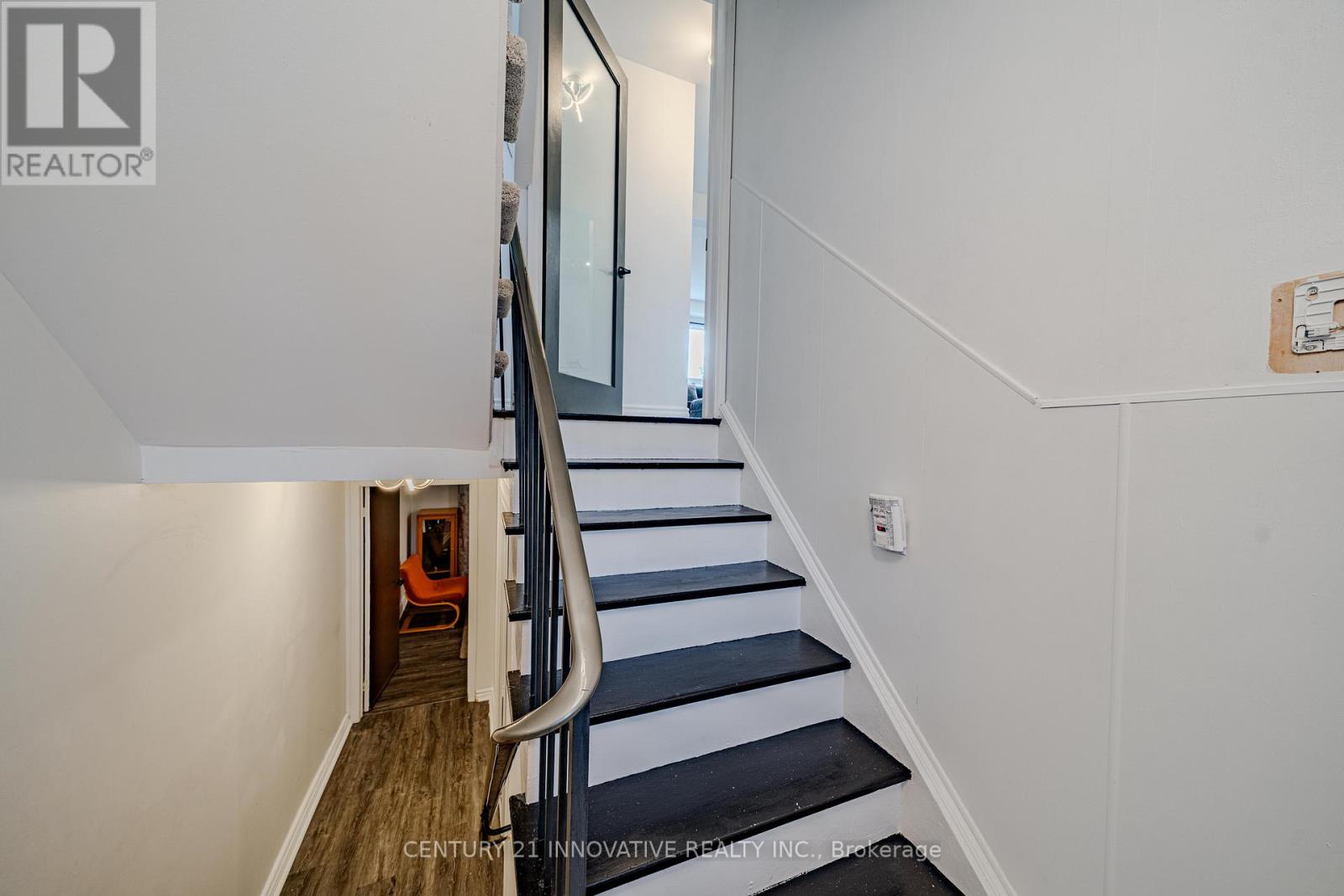 5 Cheatham Place, Toronto, Ontario  M1B 1C1 - Photo 6 - E13215534