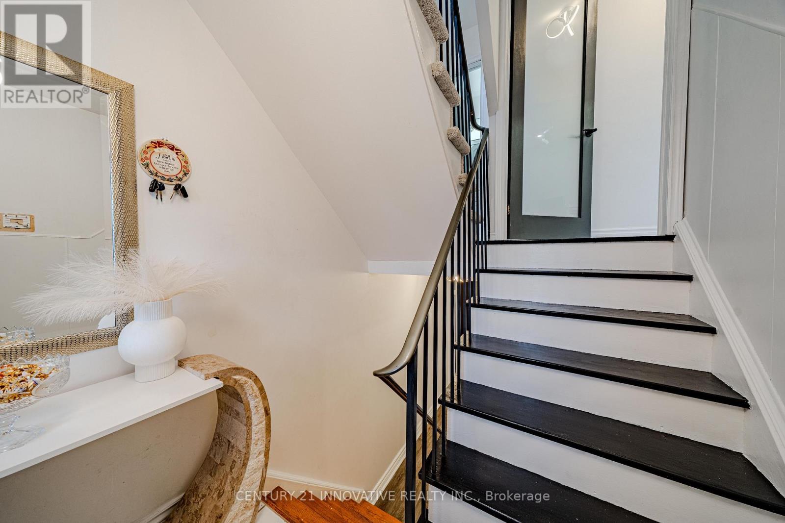 5 Cheatham Place, Toronto, Ontario  M1B 1C1 - Photo 7 - E13215534
