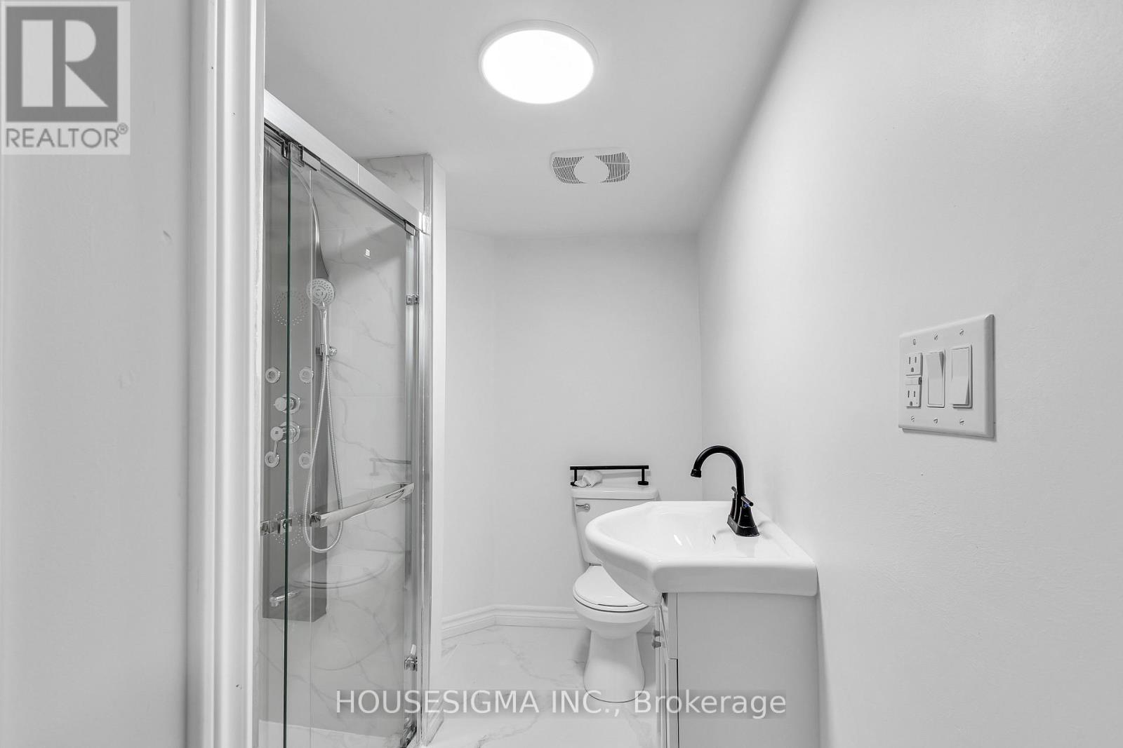 Bsmnt - 756 Stonepath Circle, Pickering, Ontario  L1V 3T1 - Photo 8 - E13215554