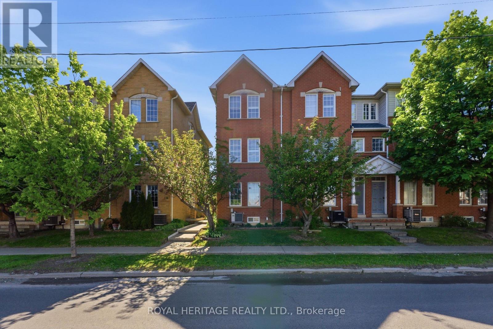 64 - 2758 Eglinton Avenue E, Toronto, Ontario  M1J 3P3 - Photo 2 - E13215640